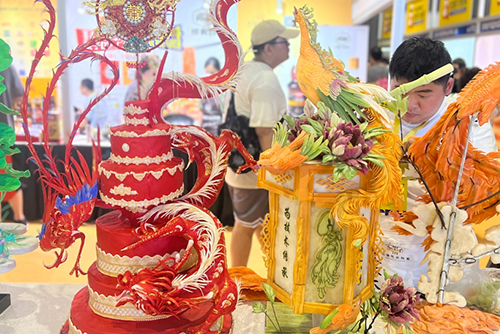 2024上海華食展“龍”重登場(chǎng)！